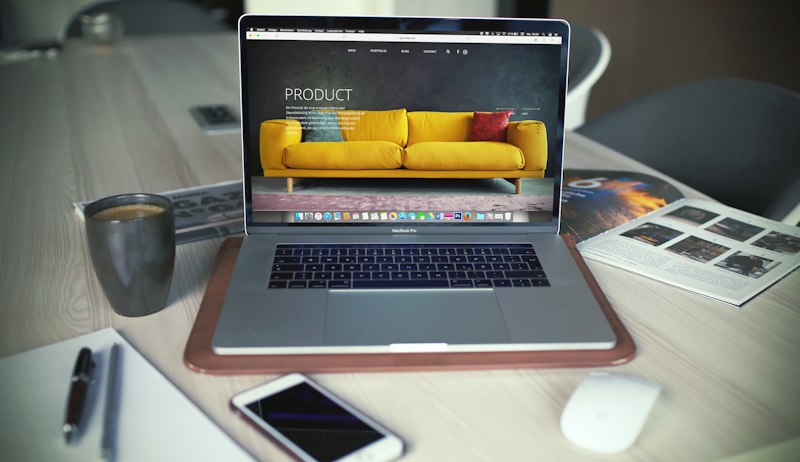Varejo Online: Por Que Seu Negócio Precisa de um Site Profissional AGORA